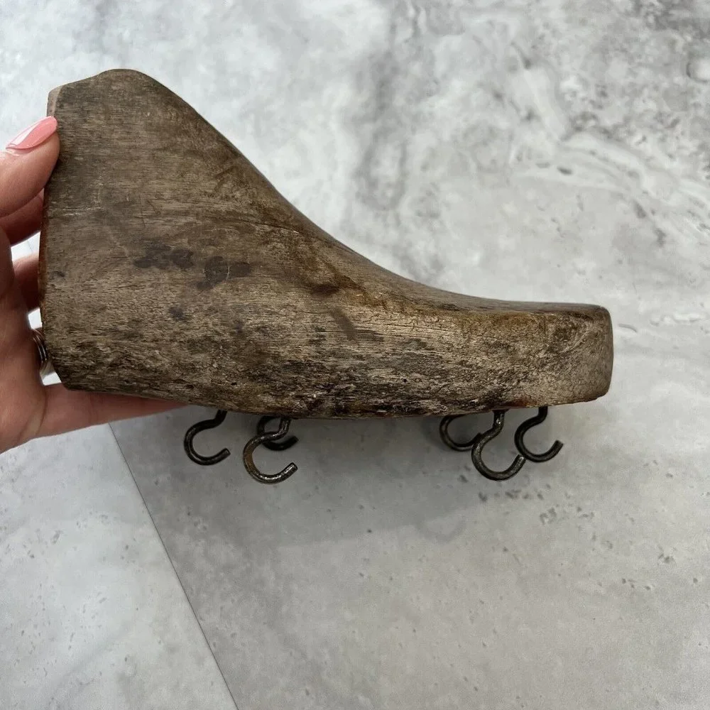 Shoe Form Wall Mount‎ Key Rack Hanger Holder Hook Chain Storage Home Decor